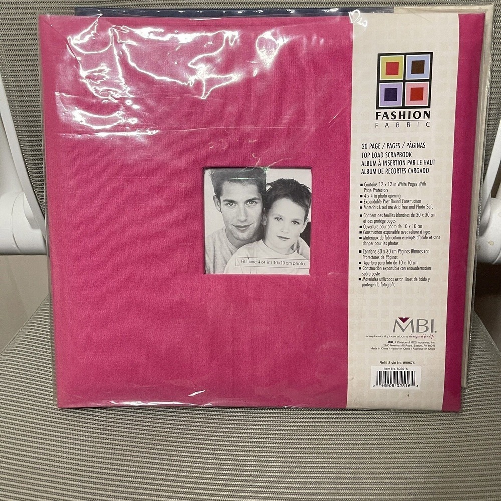 NEW!‎ MBI FASHION FABRIC 12" x 12" Fuchsia Canvas Blank Scrapbook